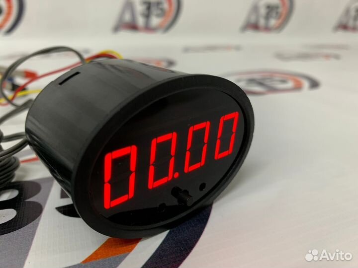 Электронные часы Priora