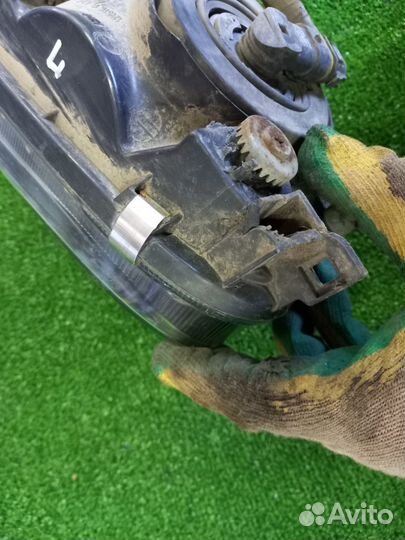 Фара левая Toyota Sprinter Carib AE115