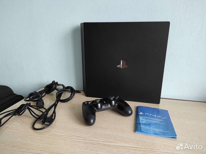 Sony playstation 4 Pro /4К и HDR/много топовых игр
