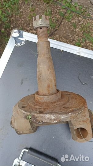 Поворотный кулак газ 53