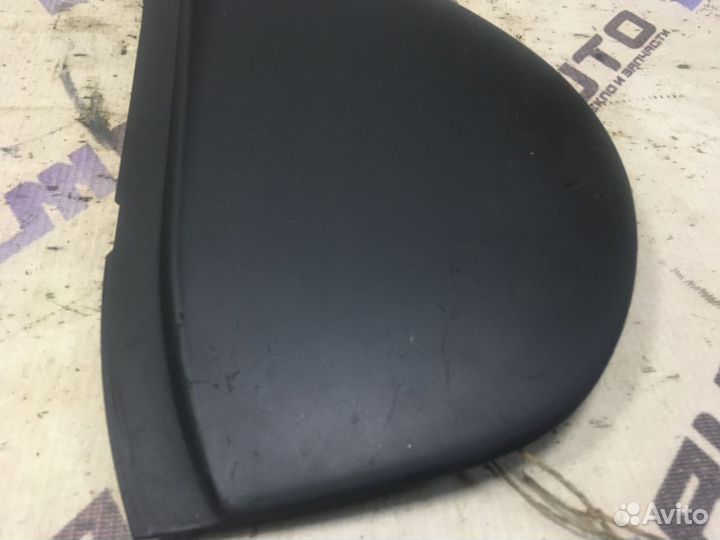 Накладка торпедо правая Фольксваген Бора