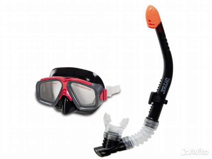 Маска с трубкой, ласты