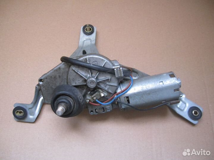 Мотор заднего стеклоочистителя Nissan Almera N16E