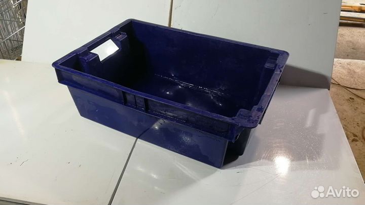 Ящик пластиковый пищевой с крышкой 600х400х200