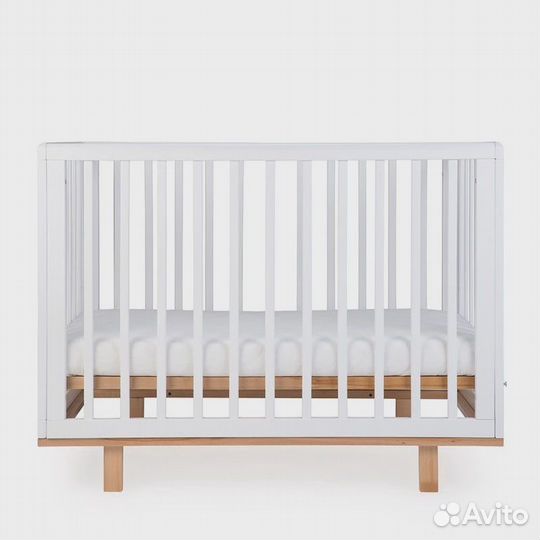 Детская кроватка Happy Baby Mirra 120х60 см
