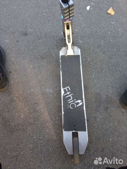 Дека для трюкового самоката