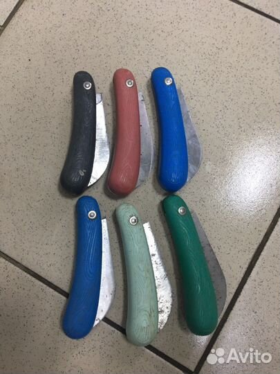 Нож садовый СССР с пластмассовой ручкой
