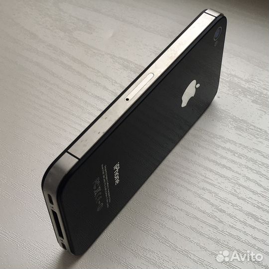 iPhone 4S, 64 ГБ