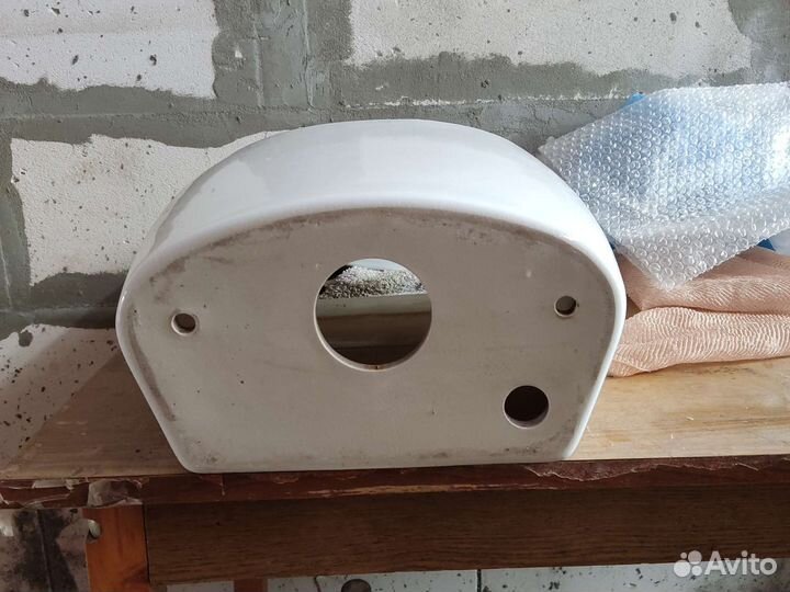 Бачок для унитаза бу