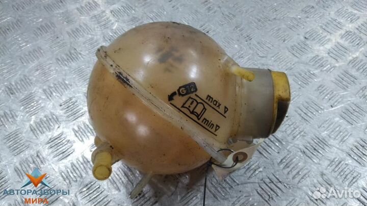 Бачок расширительный Volkswagen Sharan рест. 2001