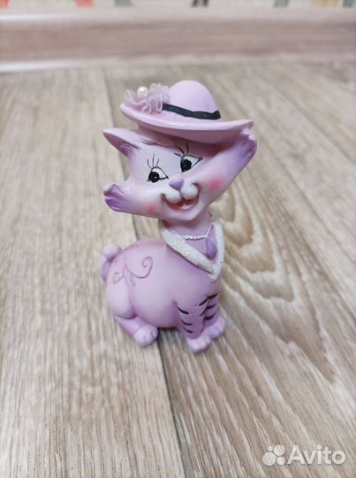 Статуэтка керамика