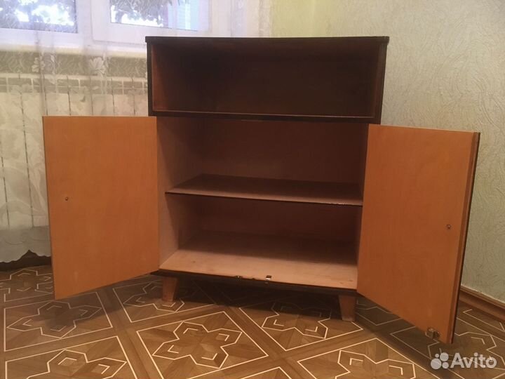 Тумба времен СССР, дерево