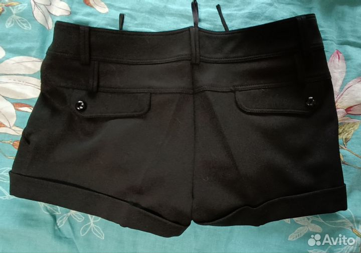 Шорты классические женские