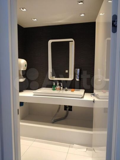 Офисное помещение, 400.3 кв.м