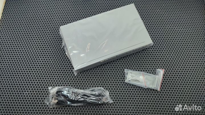 Коммутатор Allied Telesis ALT-AT-FS724L 24*10/100