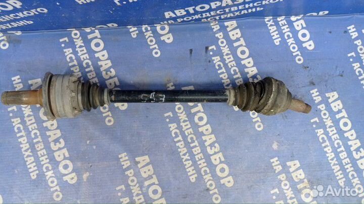 Задний привод Bmw E65 седан N62B44 2003