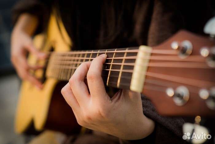 Уроки игры на гитаре для начинающих