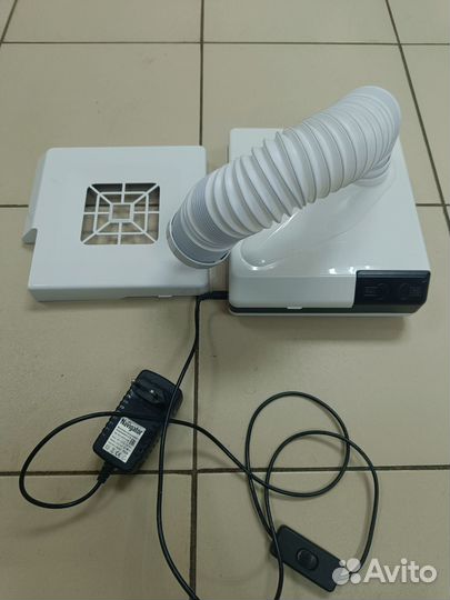 Вытяжка для маникюра