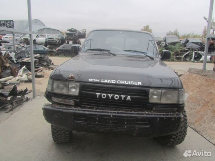 Дверь передняя задняя левая правая toyota land cru