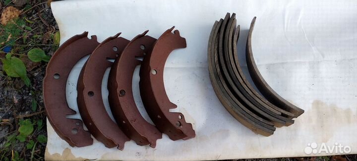 Задние тормозные колодки ваз