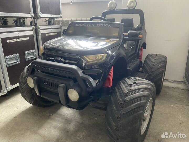 Электромобиль