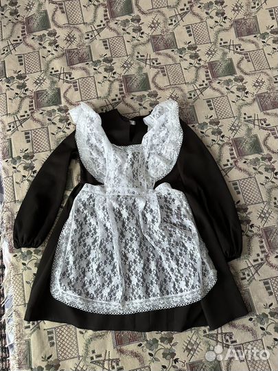 Платье черное