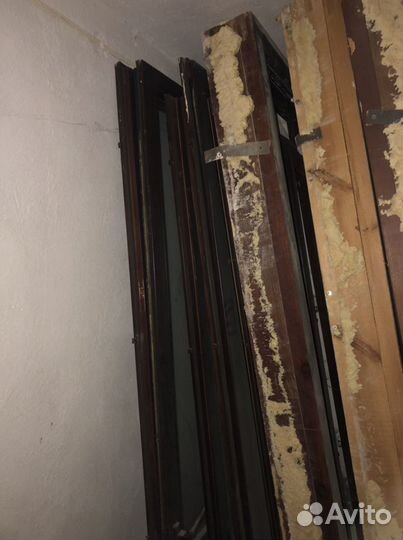 Двери балконные двухстворчатые с коробкой