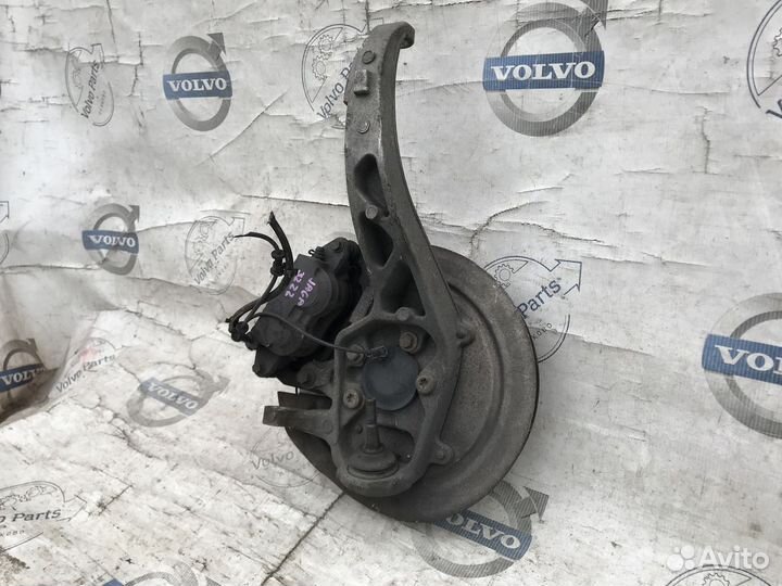 Кулак поворотный передний левый Jaguar XJ (X350) v