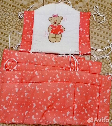 Комплект в детскую кроватку бортики