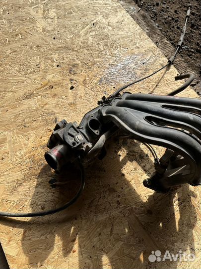 Впускной коллектор Daewoo Matiz Форсунки,Дросель