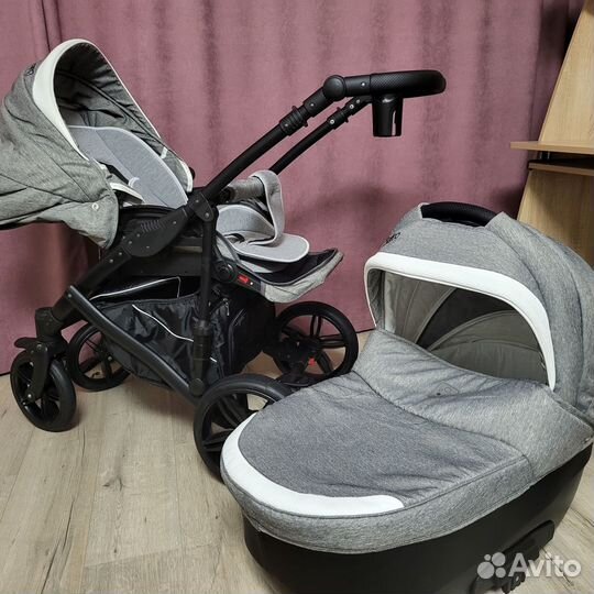 Продам детскую коляску Camarelo Baleo 2 в 1