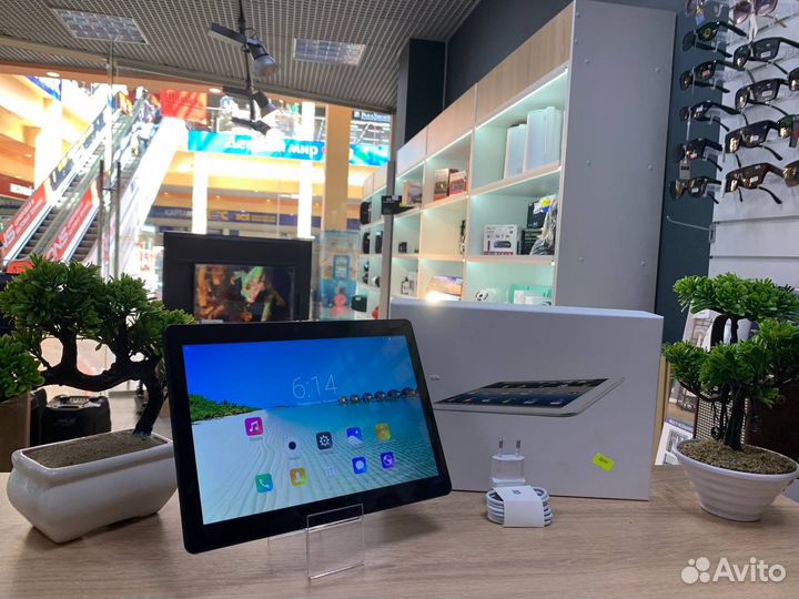 Планшет на андроиде Sumsung 2\16Gb (новый)