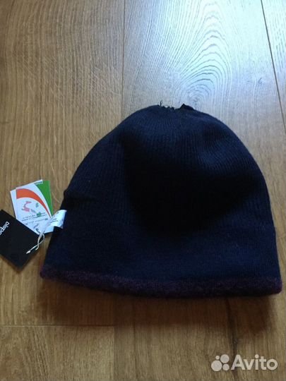 Шапка женская Dispacci, фиолетовая, новая