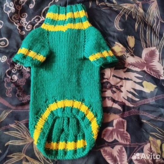 Свитер для собаки ручной работы новый
