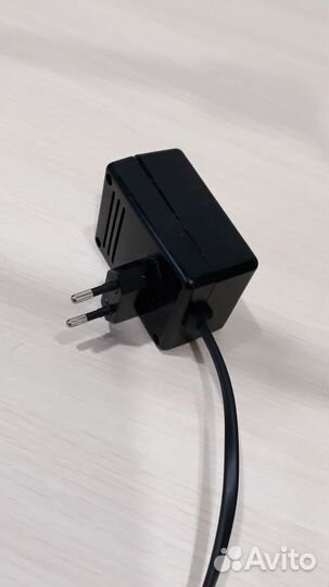 Лампа настольная на прищепке