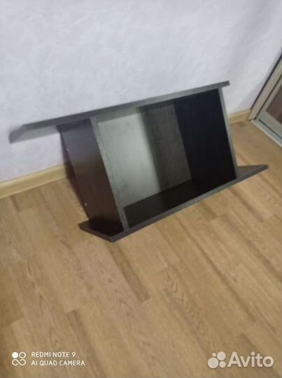 Полка настенная угловая