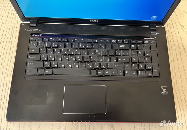MSI i7 / gtx860 / 17.3 / SSD