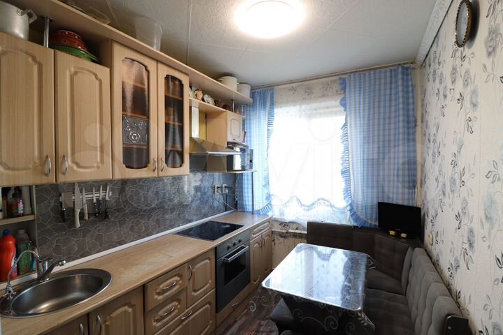 3-к. квартира, 60 м², 9/9 эт.