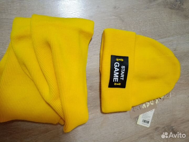 Шапка бини и снуд