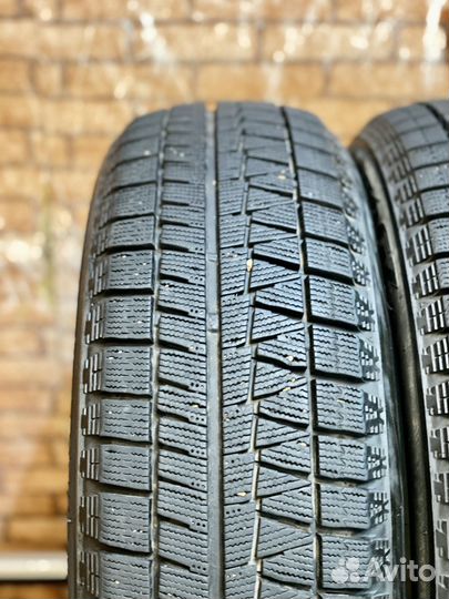 Bridgestone Blizzak Revo GZ 185/60 R15