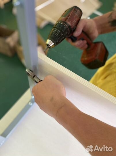 Сборщик мебели,сборка офисной мебели