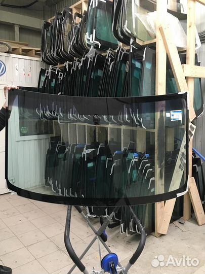 Лобовое стекло на Мерседес Спринтер