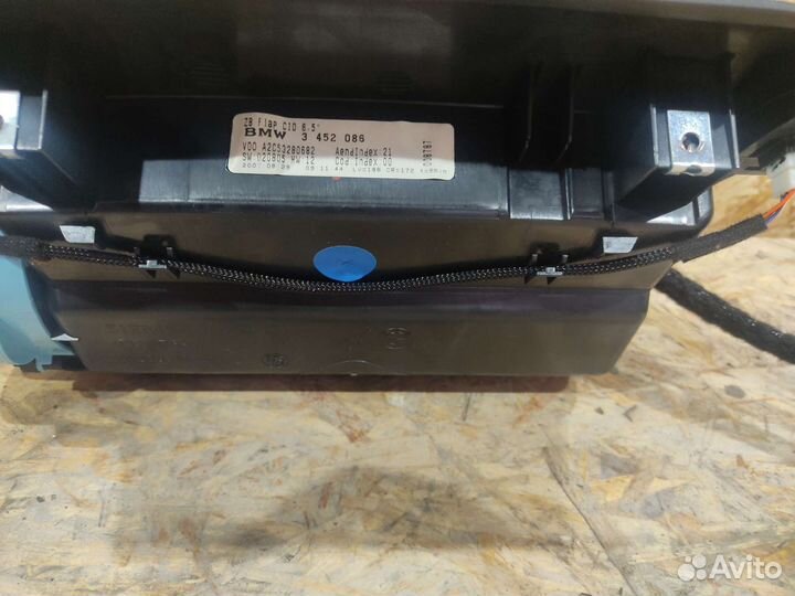 Штатный монитор комплект BMW X3 E83