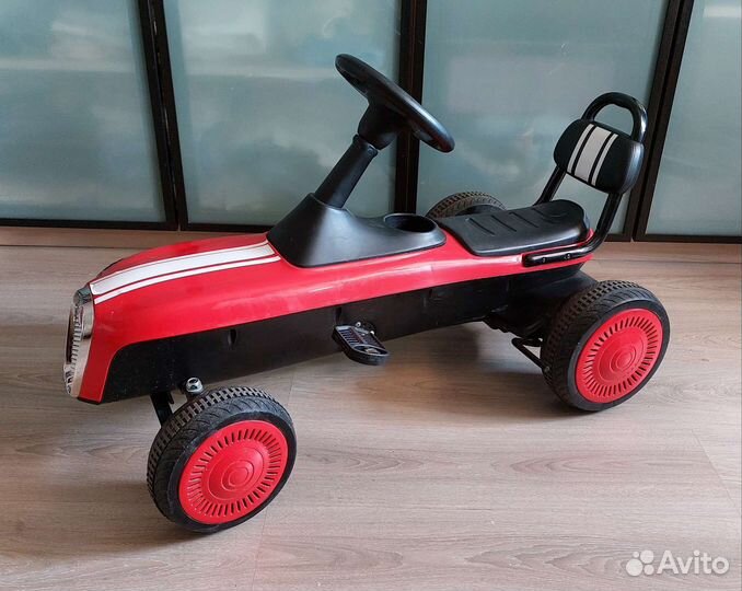 Детский веломобиль TVL Rally 02