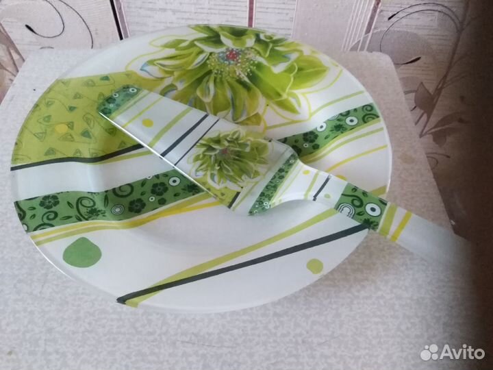 Блюдо для торта с лопаткой