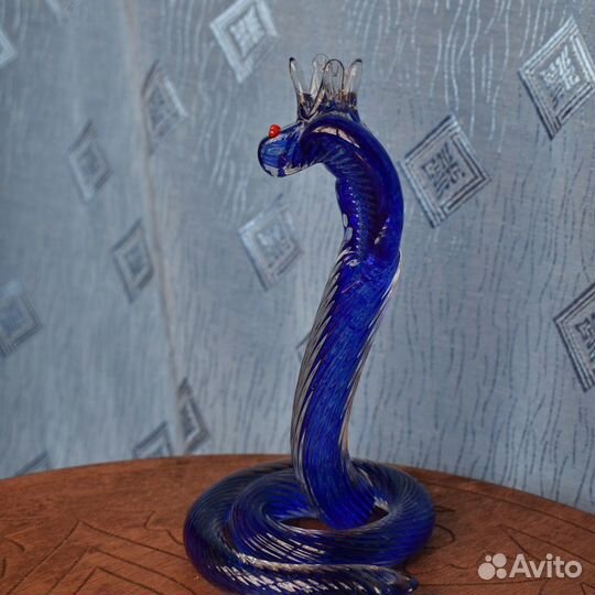 Статуэтка стеклянная змея