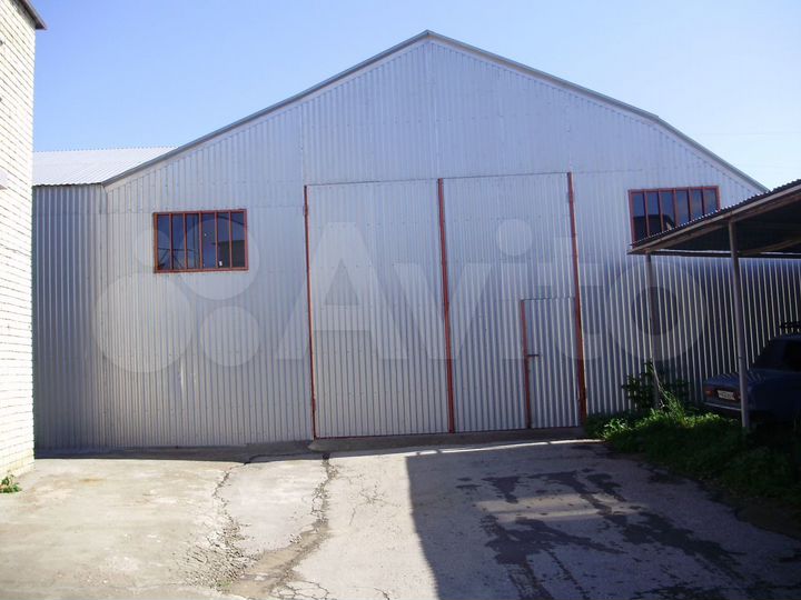 Склад, 300 м²