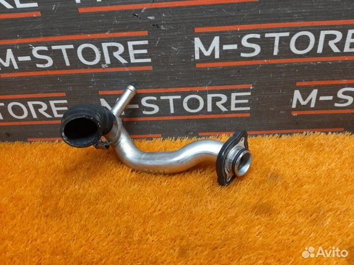 Патрубок системы охлаждения Bmw 3-Series E90