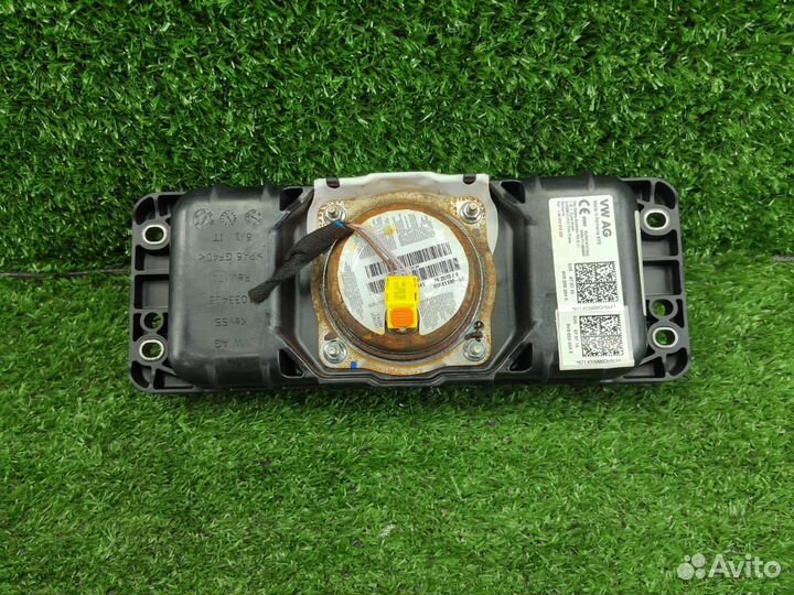Подушка безопасности пассажира 8V0880204E Audi A3