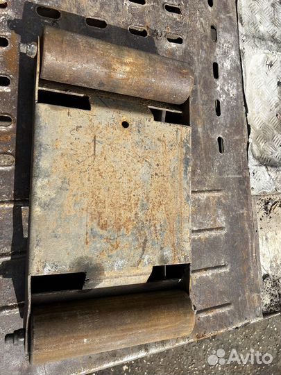 Тележка подкатная для эвакуатора и автосервиса